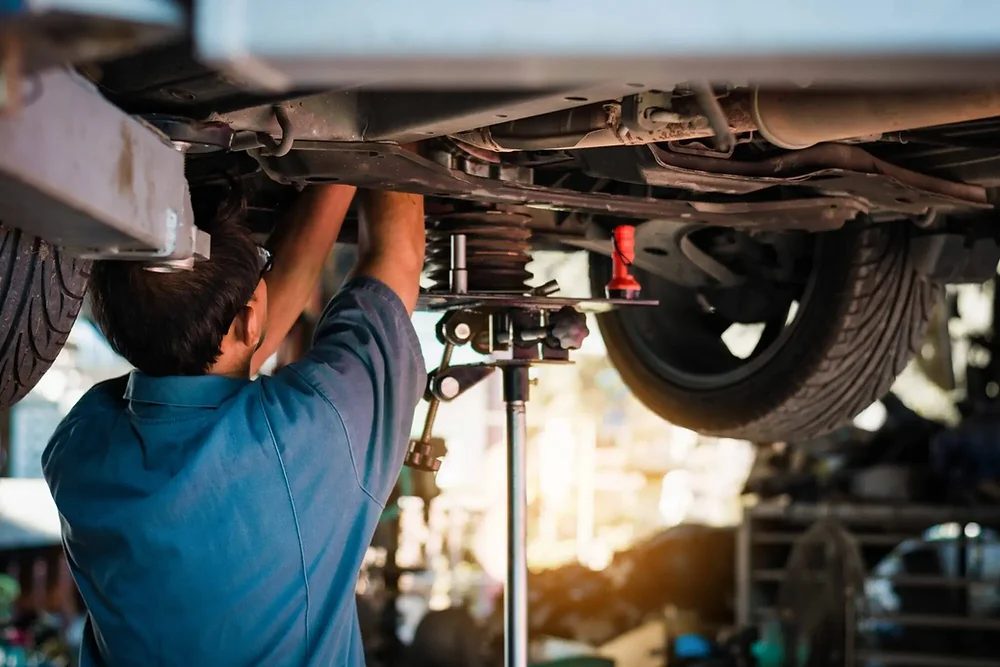 How do you compare garages in Ajman before choosing one