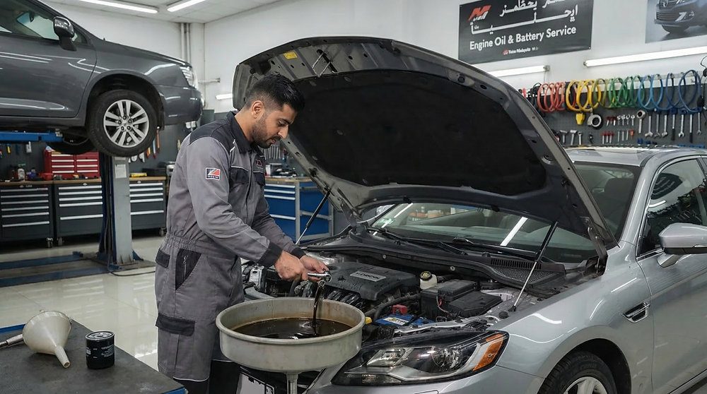 Car engine oil changing - Al Bedaya Garage Dubai